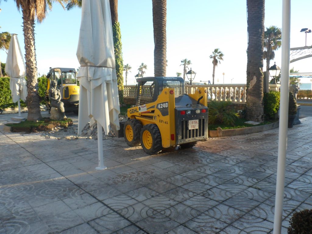 excavaciones y movimientos de tierra Ailnogues Jardineria Tarragona